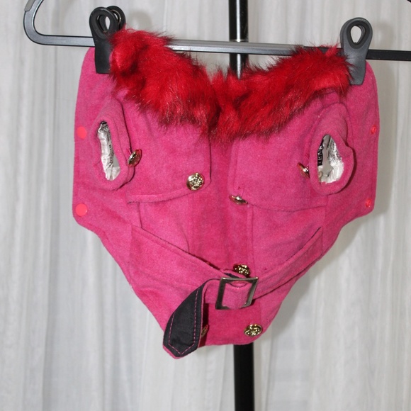 Reversible Hot Pink Dog Coat with Red Faux Fur Collar – Size M - Picture 8 of 9